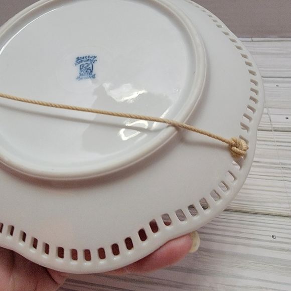 Bavaria Schumann Arzberg Germany Reticulated Plate Pheasants Pink Roses 5 1/2" - Picture 11 of 14